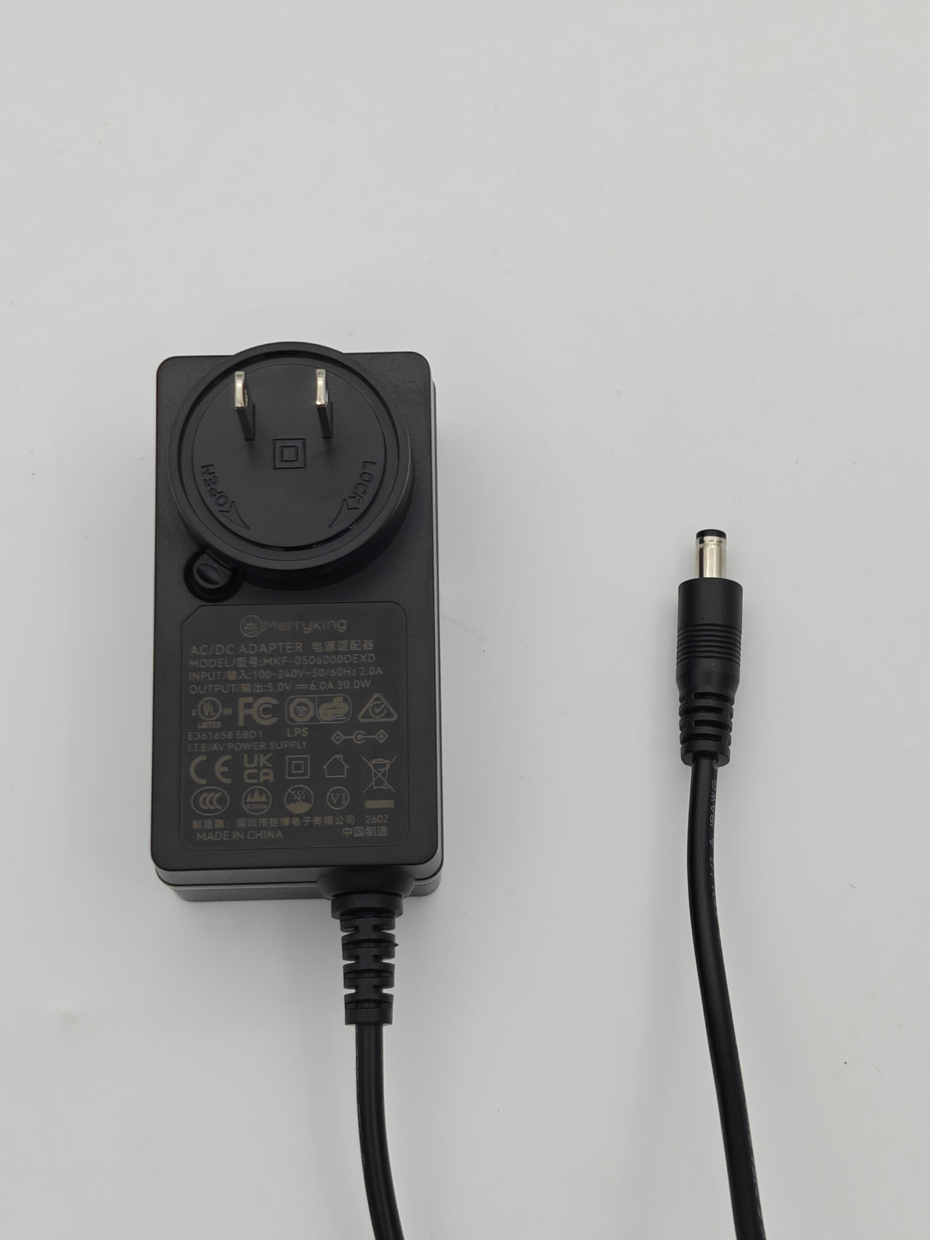 
Starminer 30W AC-DC Power Adapter (5V، 6A)، بإصدار القابس الأمريكي الظاهر في الصورة.
